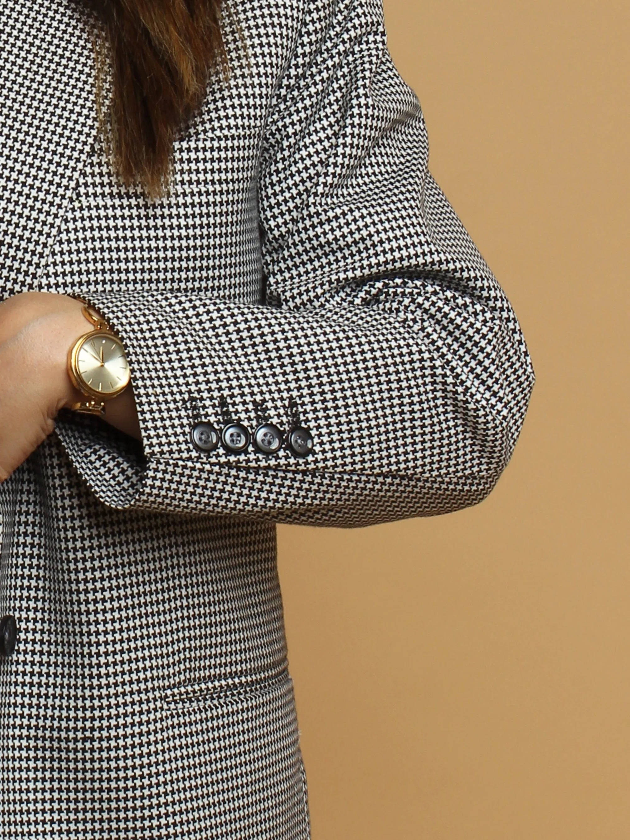 Houndstooth Elegant Outfit