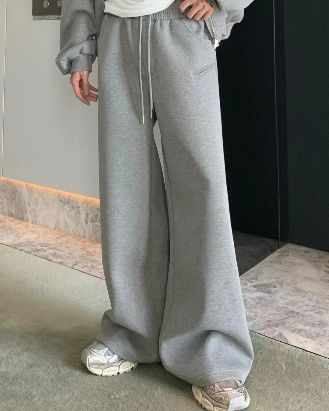 Over Food Zip Up CBJ0035