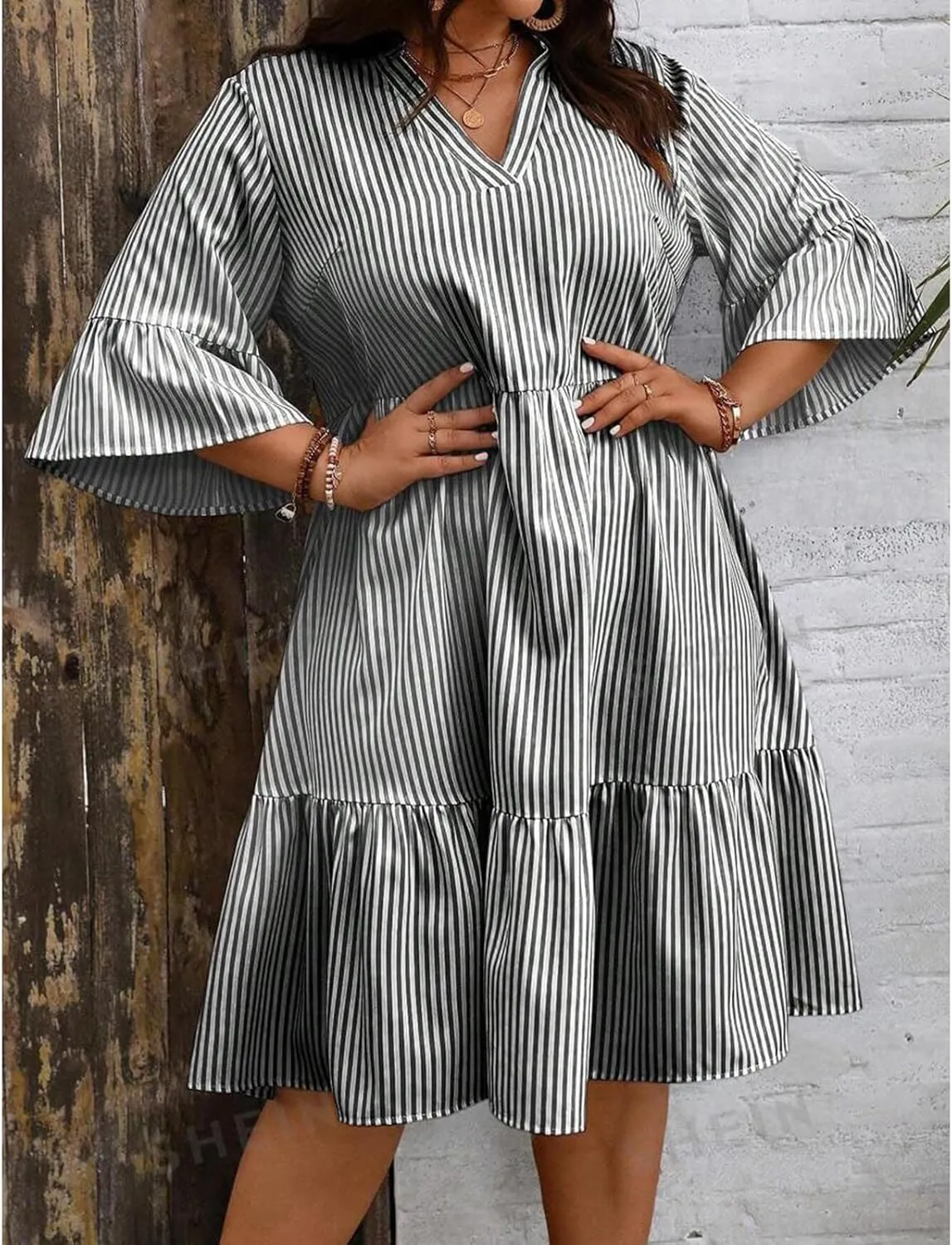 Plus Size Dreeses for Women V Neck Short Sleeve Dresses Oversized Ruffle Tiered Sundress Casual Striped Dress 2025